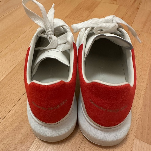Chunky Sneakers Shoes White-Red | Martin Valen White and Red Sneakers